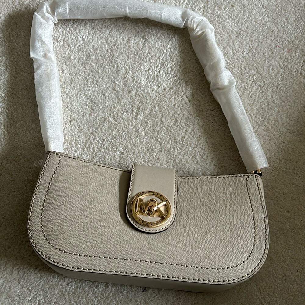 Michael kors shoulder bag NWT